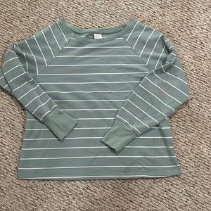 Stars above pullover